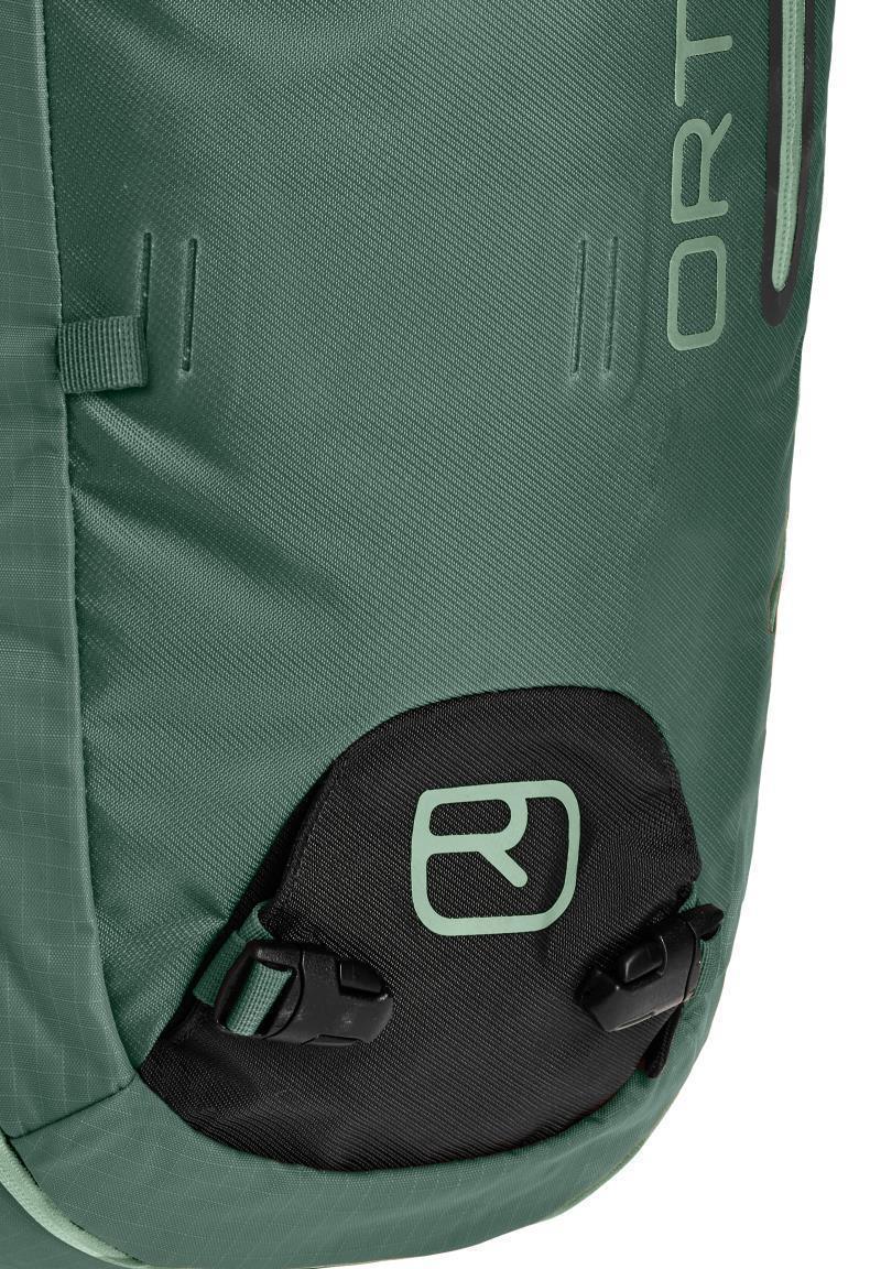 Peak 42 S - green forest 1