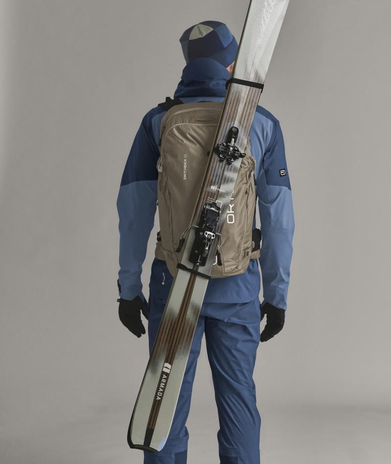 Switchback 32 - light nunatak 1