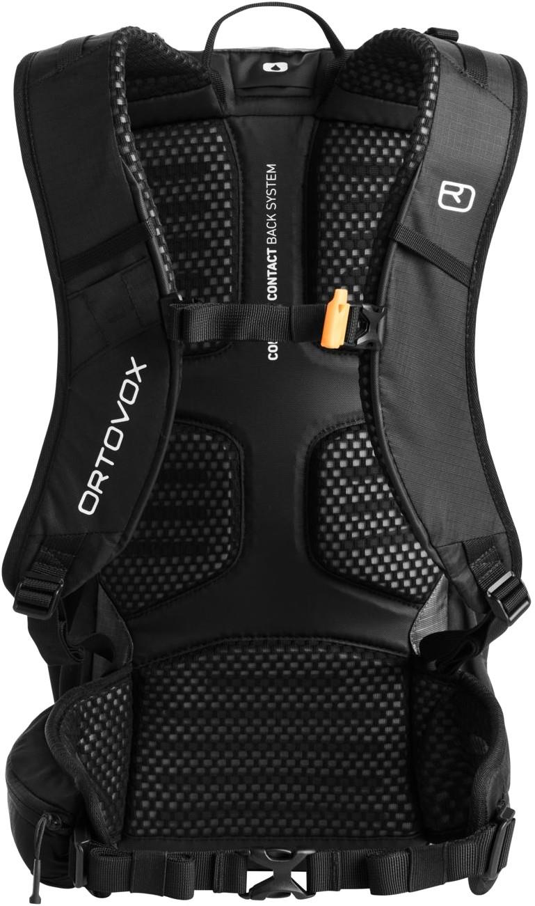 Traverse 20 - black raven 1