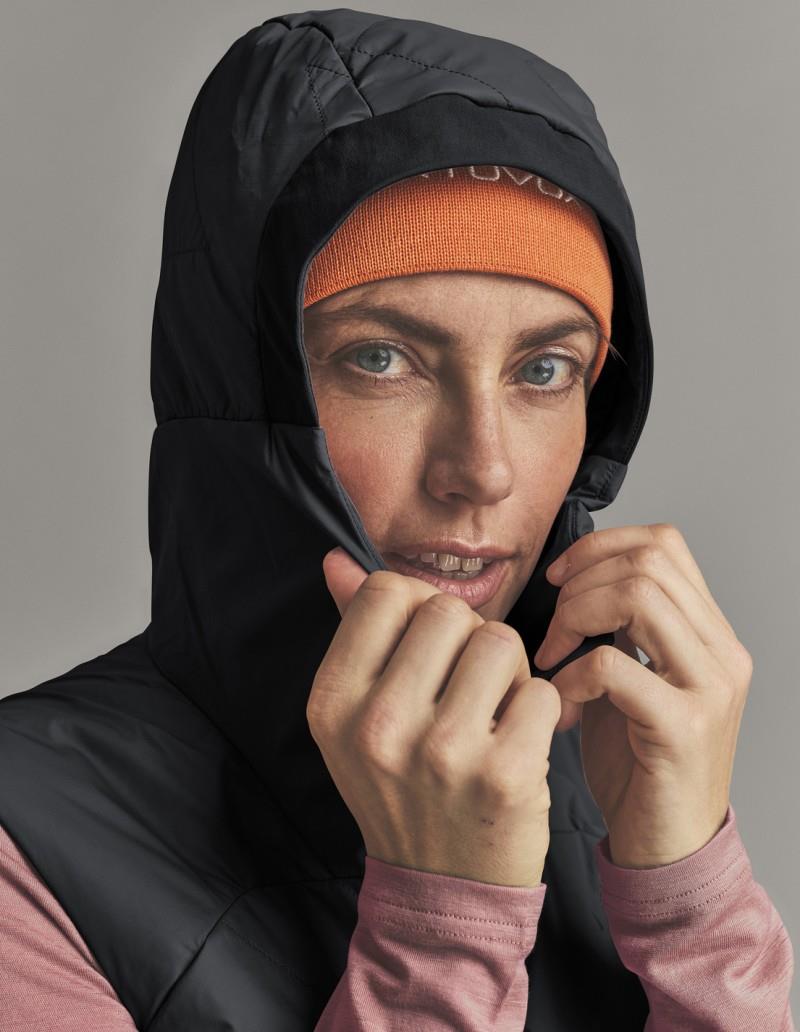 Venet Swisswool 60 Vest - Womens - black raven 1