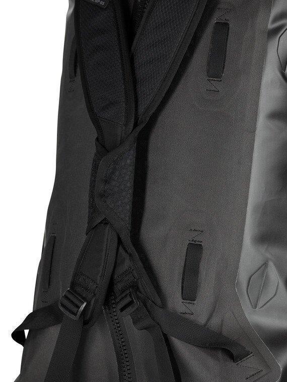 Arcane Duffel 40 WP - Mamba Black 4