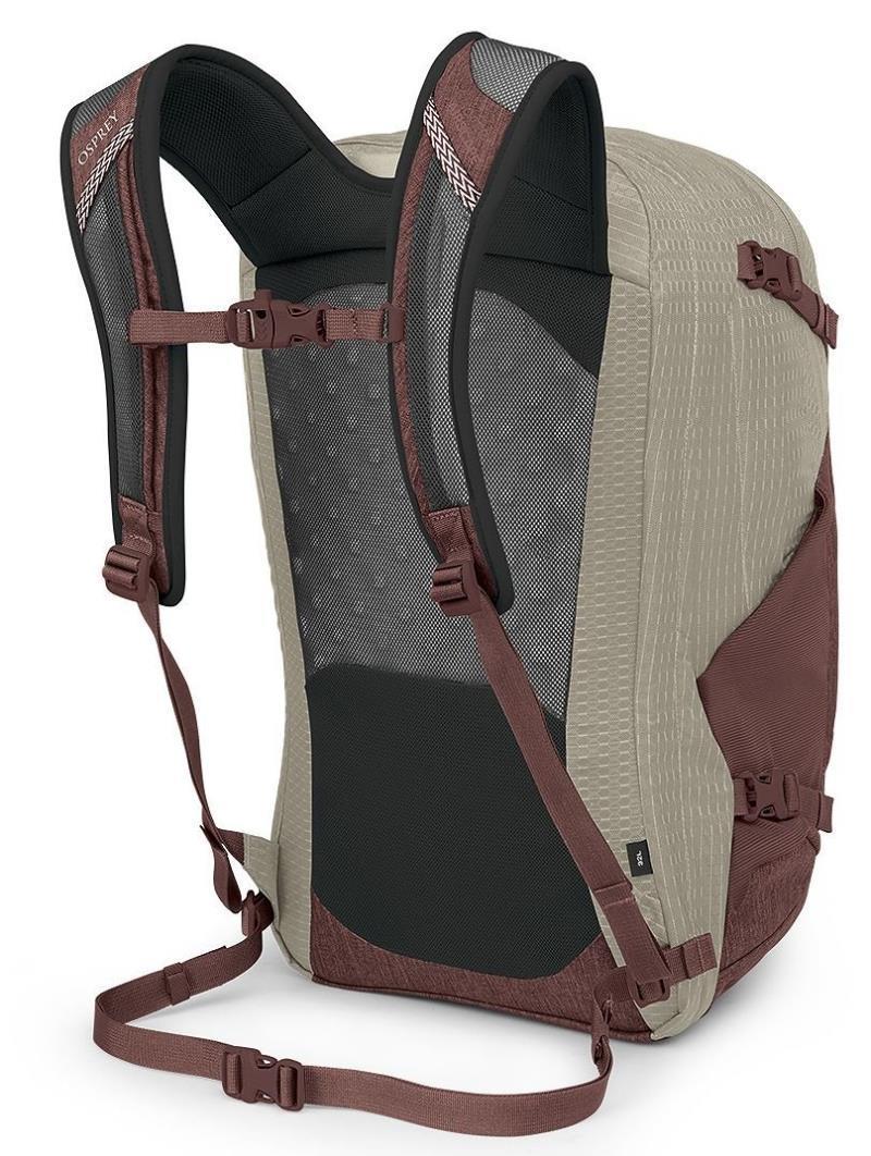 Parsec 26 - Sawdust Tan / Raisin Red 3
