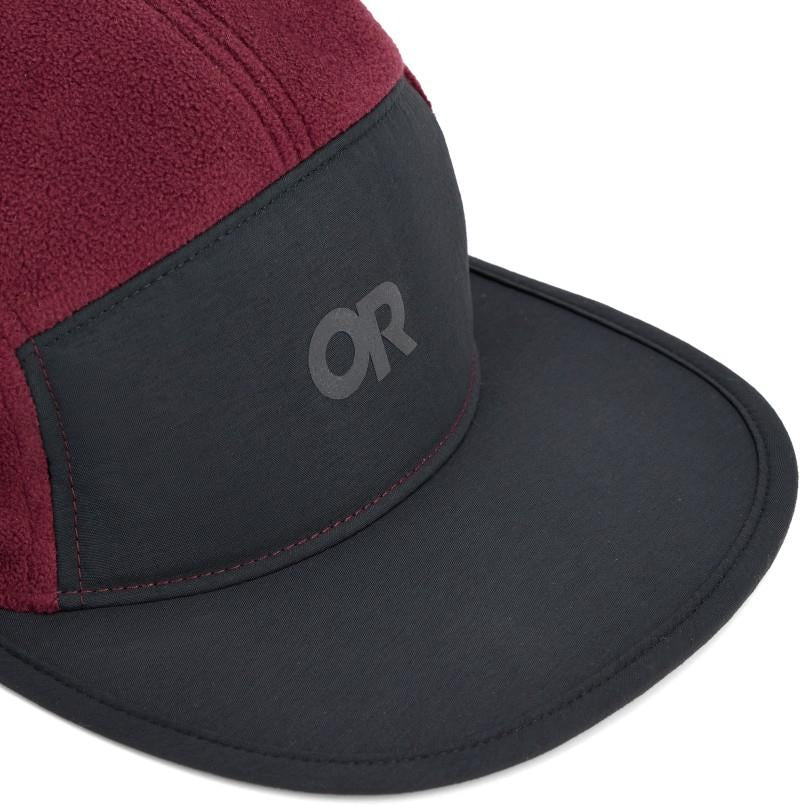 Howling Wind 5-Panel Cap - winterberry / black 1
