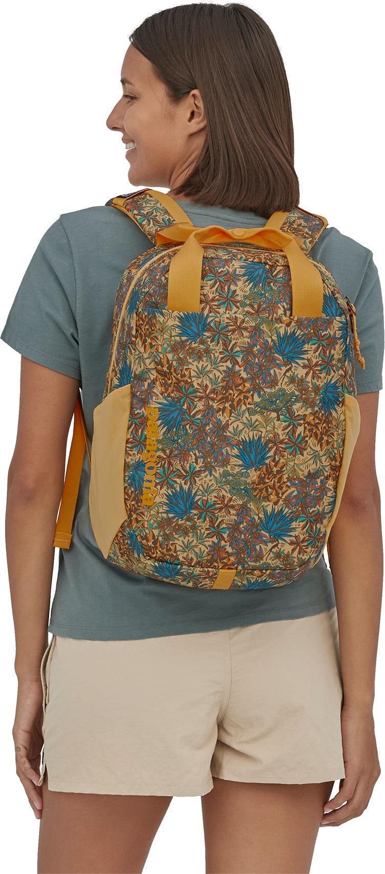 Atom Tote Pack 20L - Canyon Hike / Saffron 2
