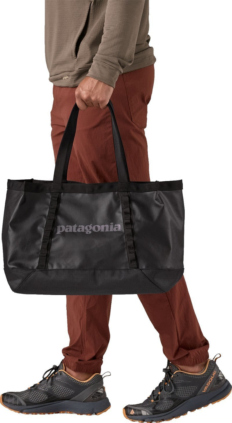 Black Hole Tote 25L - black w/black 1