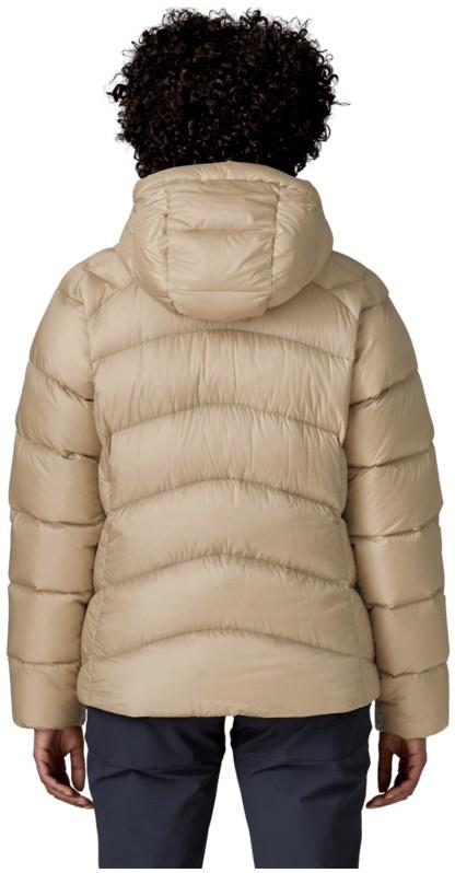 Fitz Roy Down Hoody - Womens - pumice 1