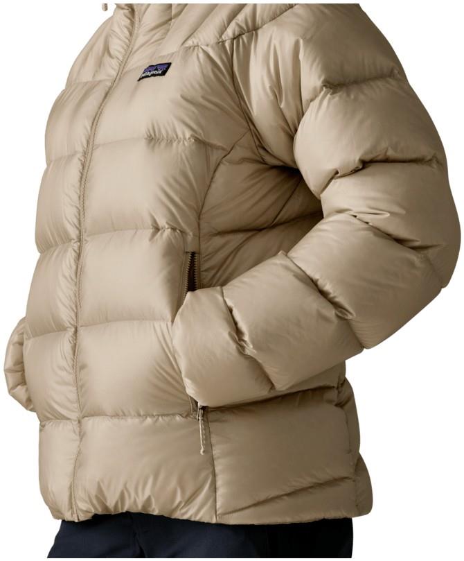 Fitz Roy Down Jacket - Womens - pumice 1