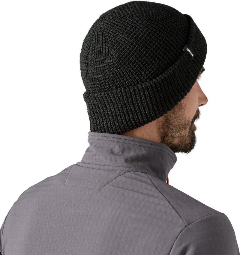 SnowDrifter Beanie - black 1