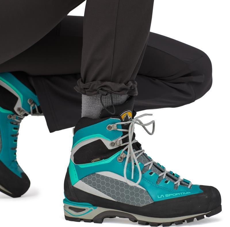 Terravia Alpine Pants, Reg - Womens - Black 4