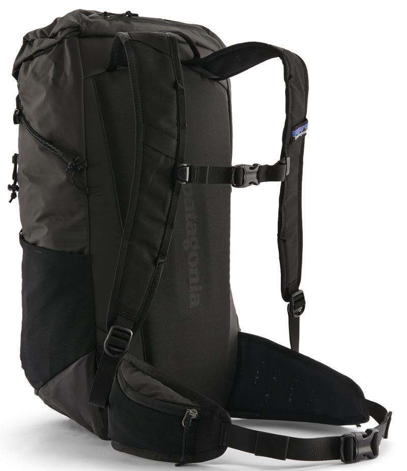 Terravia Pack 28L - Black 3