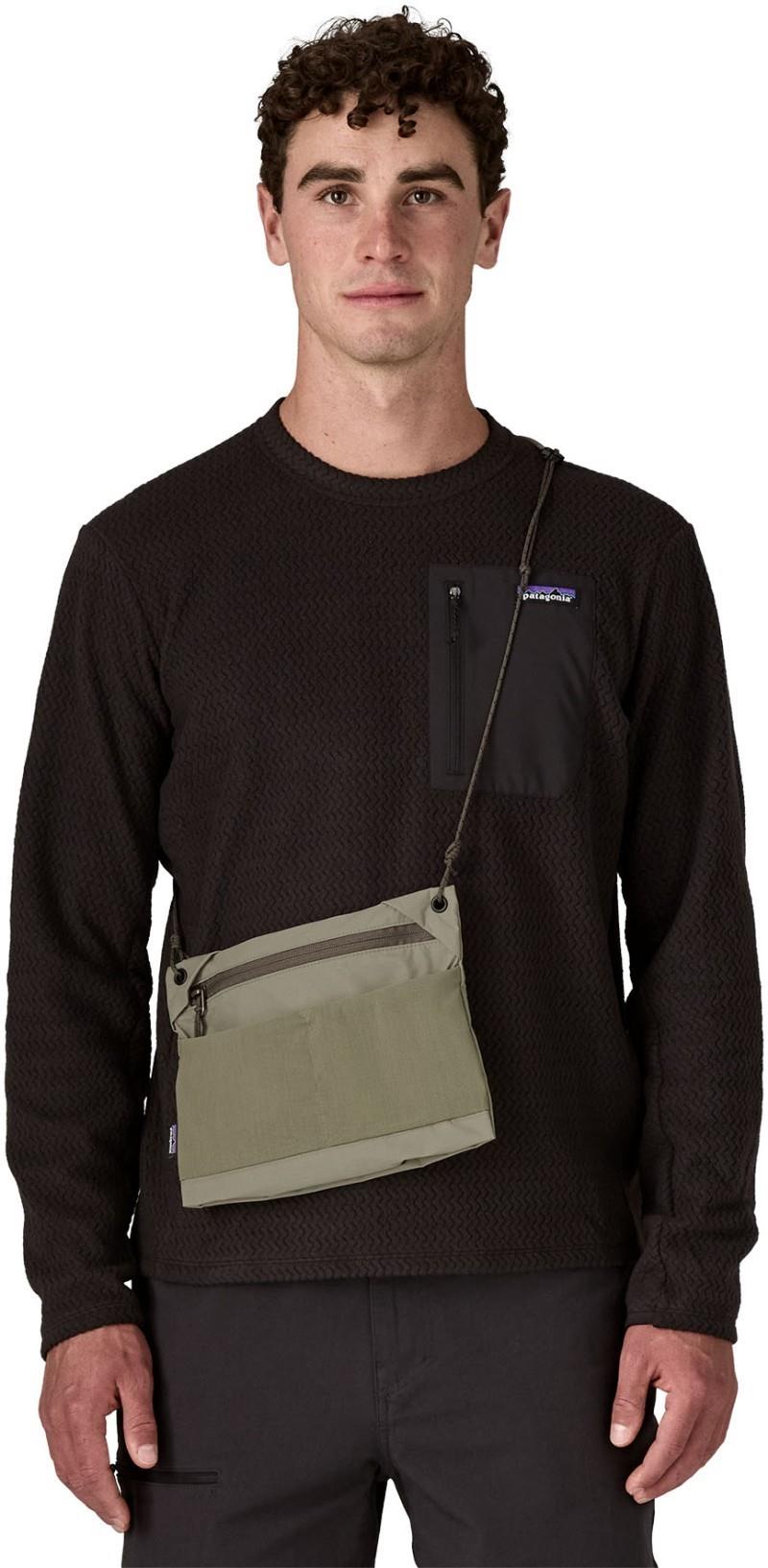 Terravia Sacoche - river rock green 1