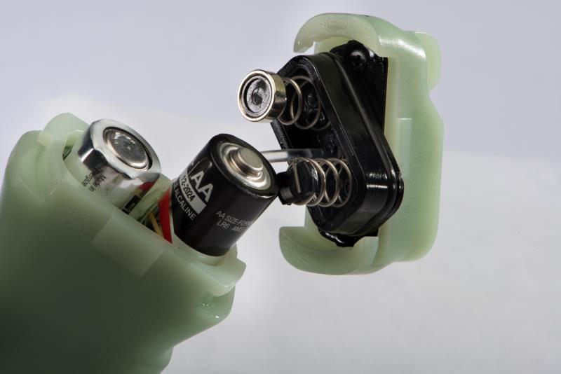 3310PL Flashlight - 378-Lumens - photoluminescent 1