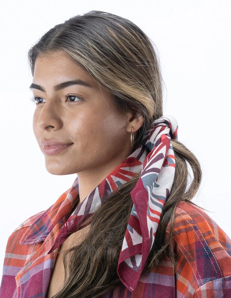 Astra Bandana - Womens - Berry 2