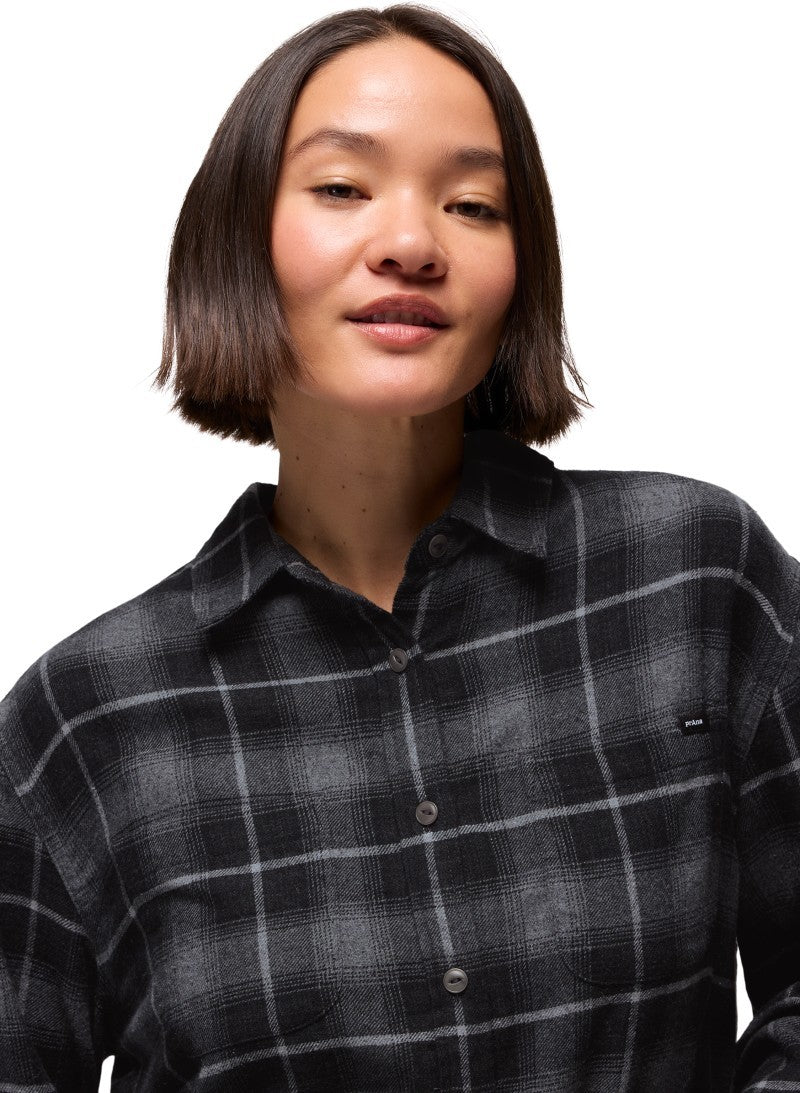 Cabin Core Flannel - Womens - charcoal 1