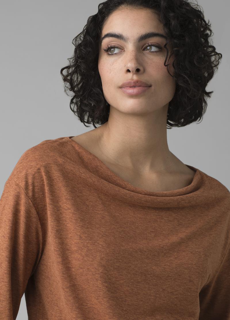 Cozy Up Aires Top - Womens - dark ale heather 1