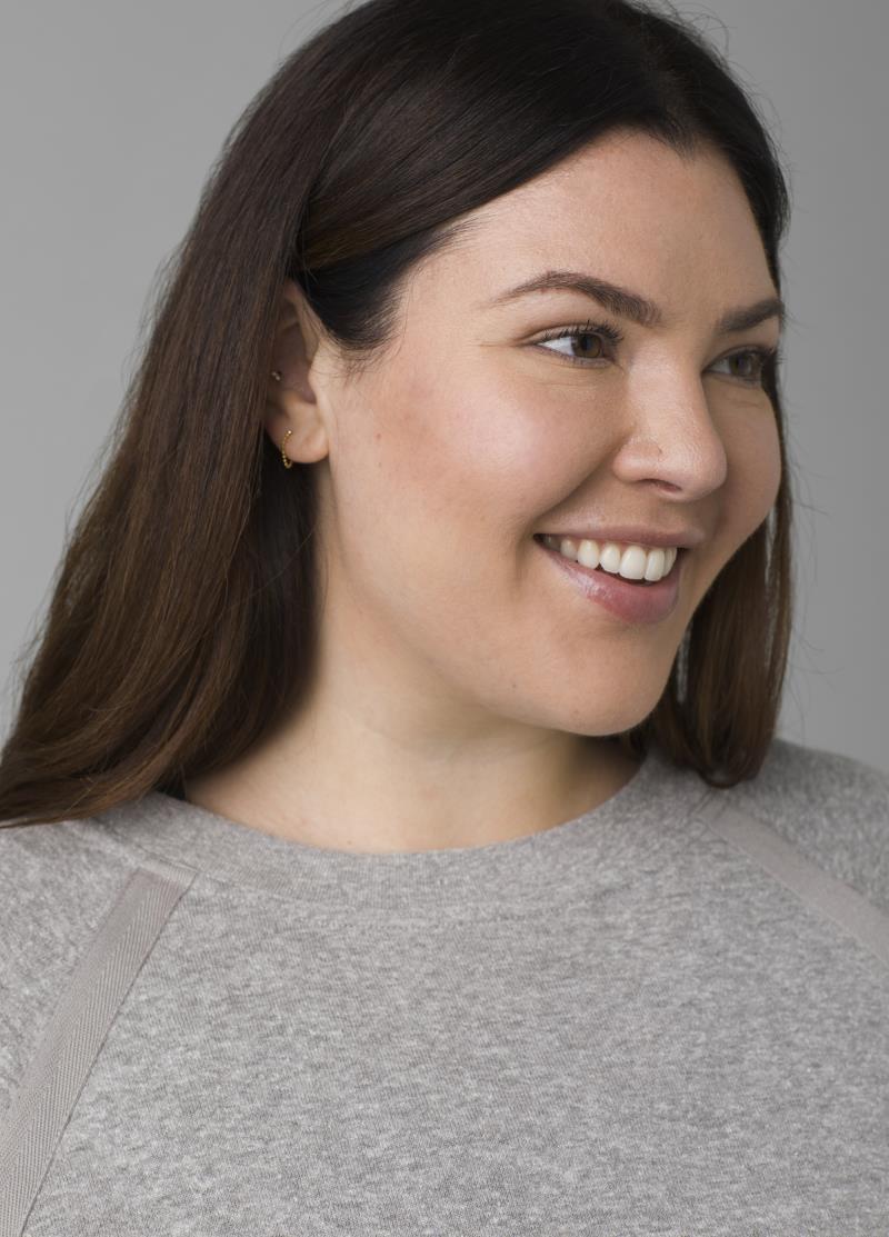Cozy Up Sweatshirt Plus - Womens - Heather Grey 4