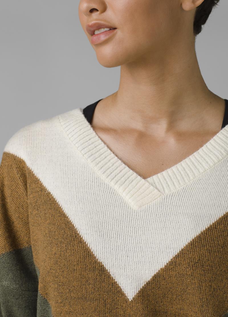 Norfolk Sweater - Womens - camel 1