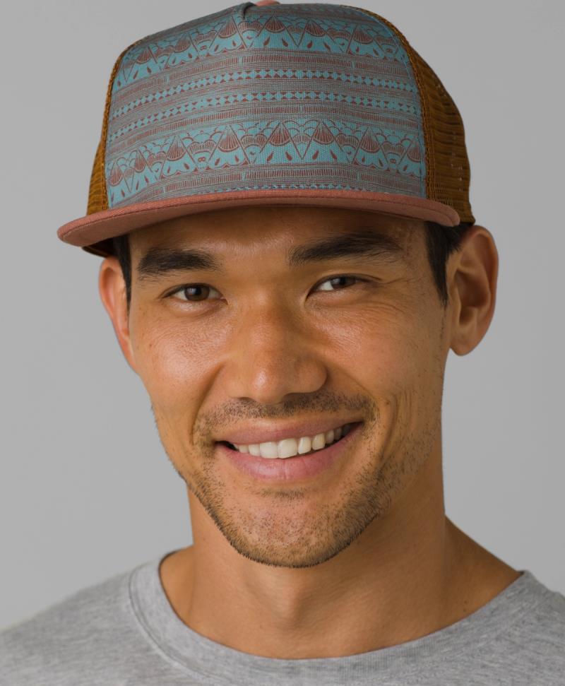 Roots Studio Trucker - Terra Zhang 3