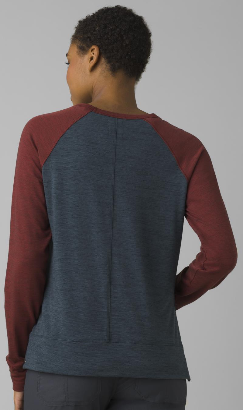 Sol Protect Top - Womens - Dark Sky 3