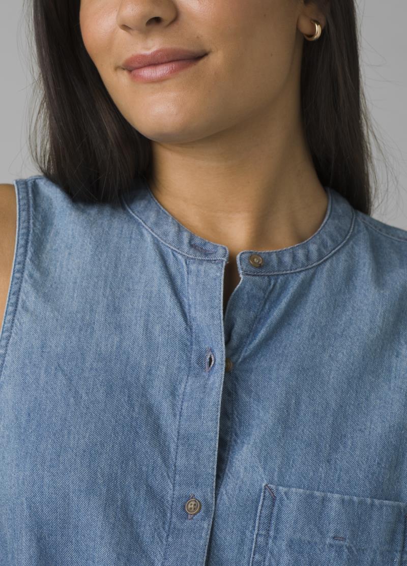 Sunrise Peak Top - Womens - Washed Blue 4