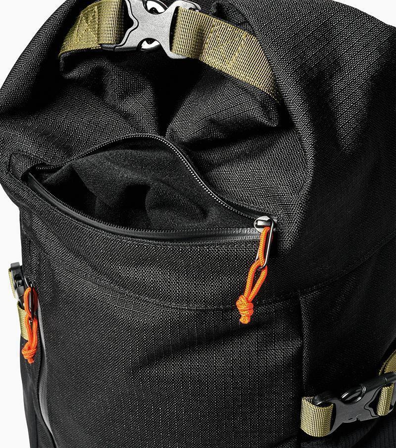 Daytrip Passenger 27L Backpack - black 1