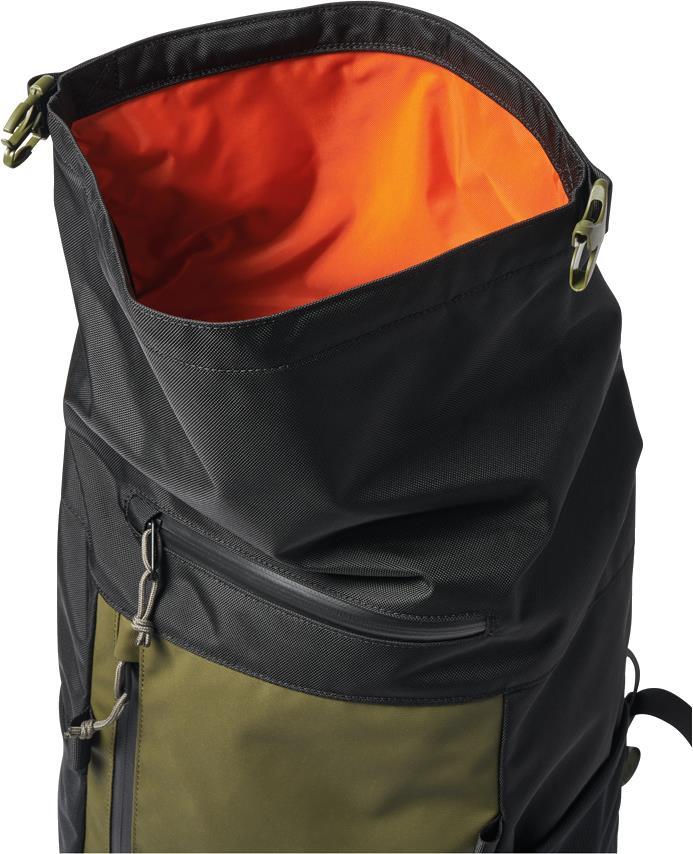 Daytrip Passenger 27L Backpack - black / military 1