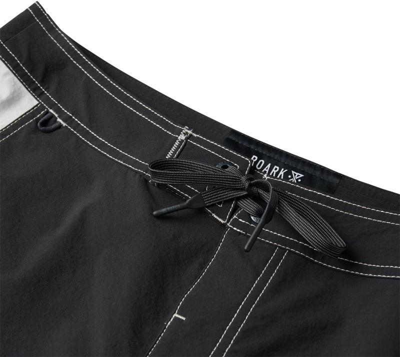 Passage Panel Boardshorts - Mens - black / white 1