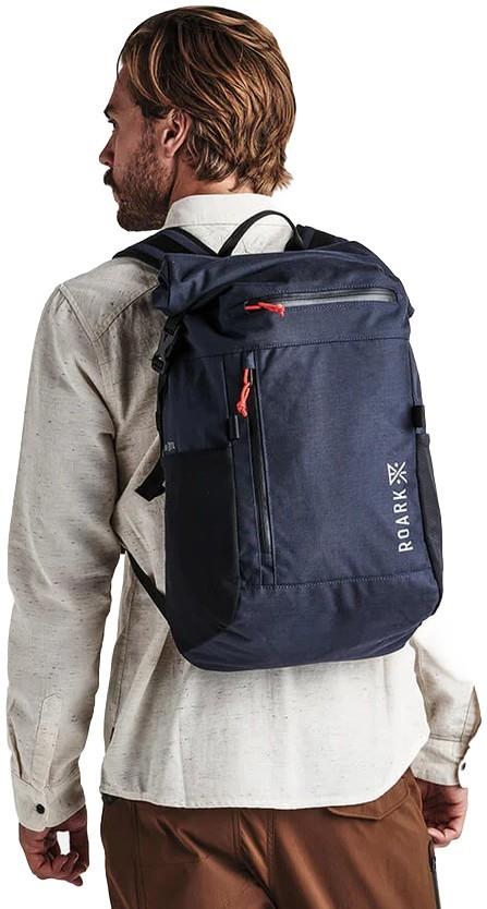 Passenger 2.0 27L Backpack - blue 1