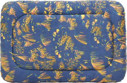 Basecamp Bed - Large - Deep Jungle 1