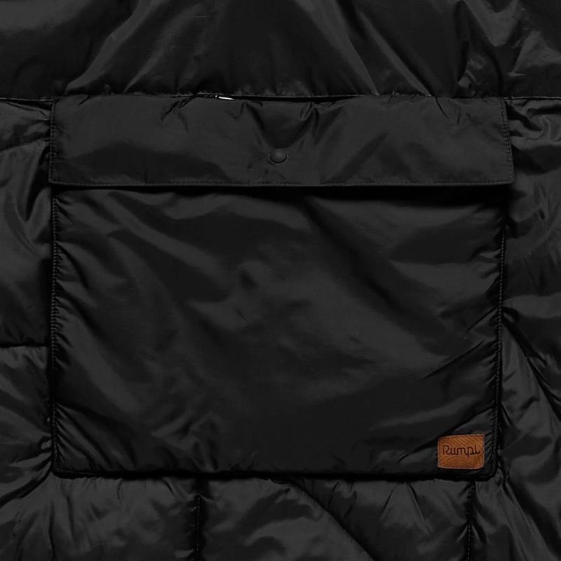Changing Poncho - Blackout 3