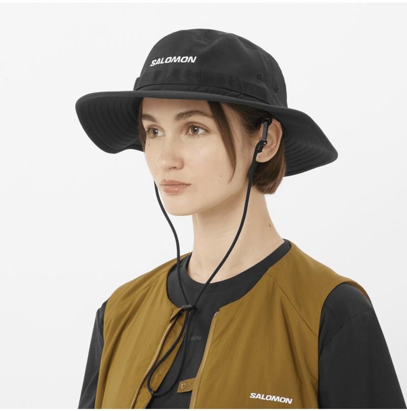 Booney - deep black 1