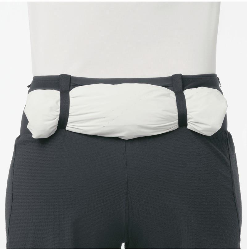Sense Aero 2-in-1 Shorts, 4" Inseam - Womens - deep black / reflective charcoal gray 1