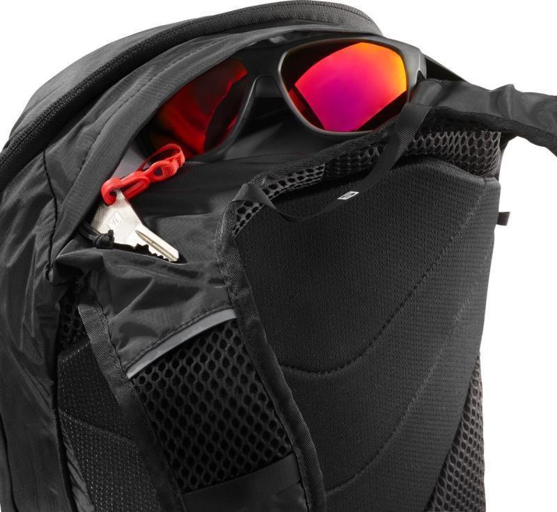 Trailblazer 20 - Black / Black 10