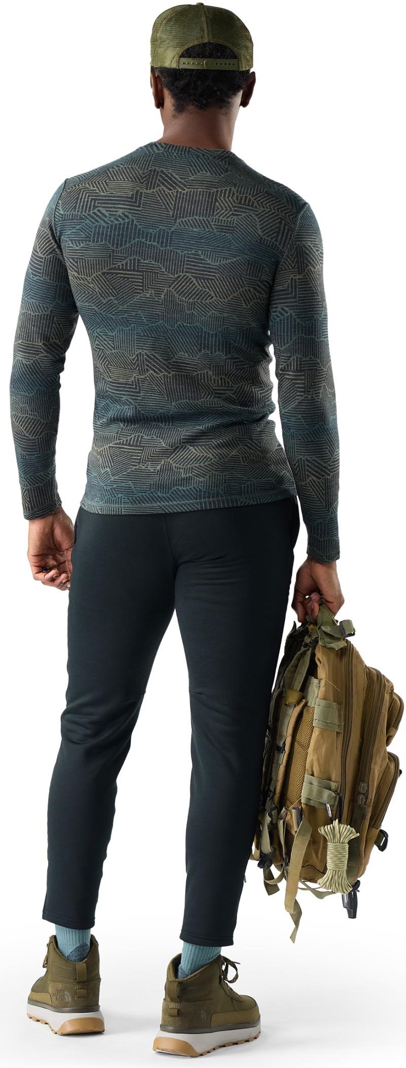 Classic Thermal Merino Base Layer Crew - Mens - charcoal linear peaks 1