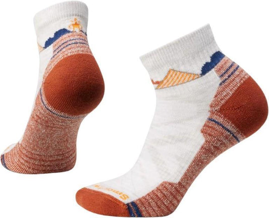 Hike Light Cushion Clear Canyon Pattern Ankle Socks - Womens - Ash 1