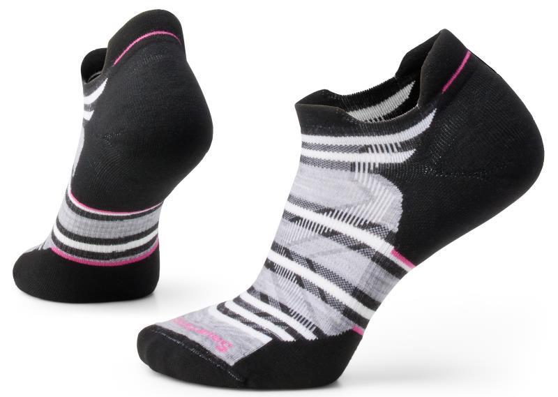 Run Targeted Cushion Stripe Low Ankle Socks - Womens - Black 1