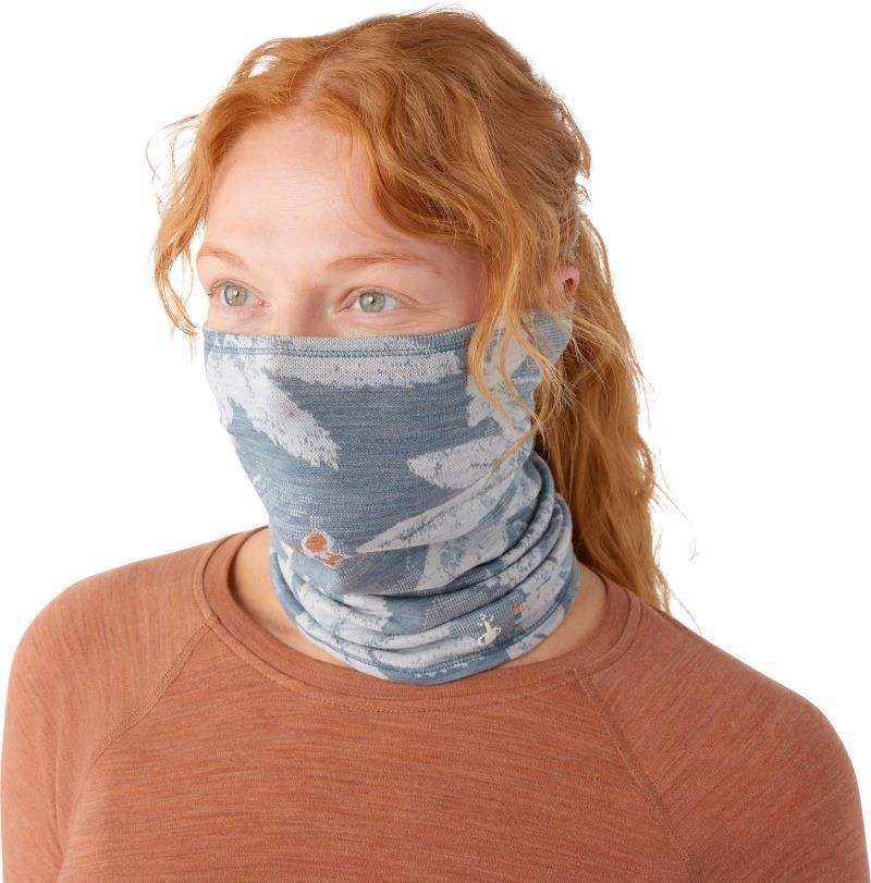 Thermal Merino 250 Long Neck Gaiter - Winter Sky Floral 2