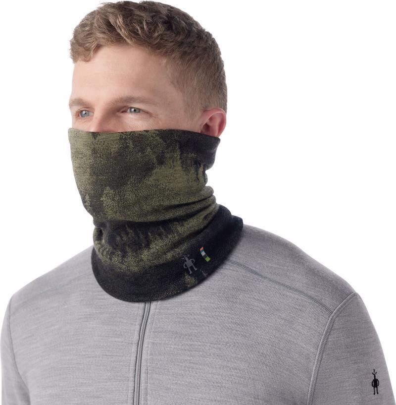 Thermal Merino 250 Reversible Neck Gaiter - North Woods Foggy Pines 5