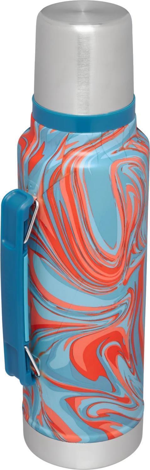 Legendary Classic Bottle - 1.4L / 1.5qt - Pool Swirl 2