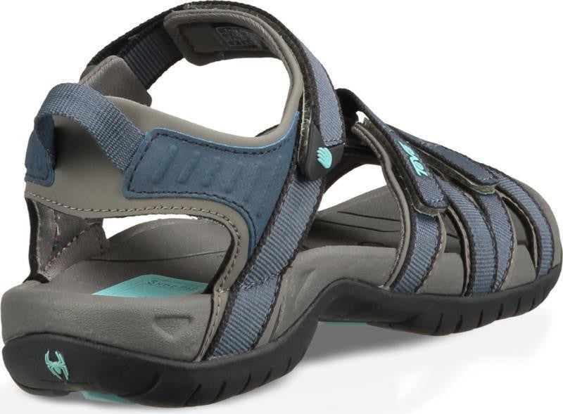 Tirra - Womens - bering sea 1