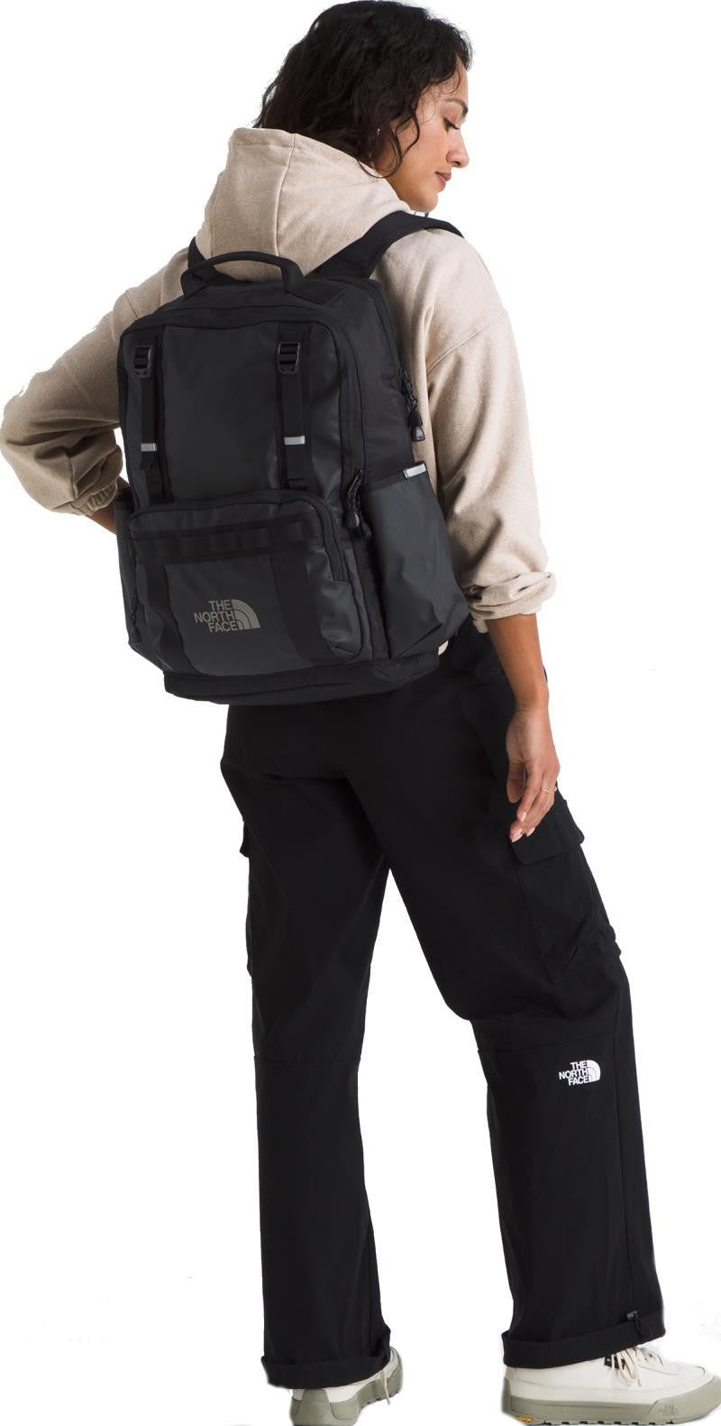 Base Camp Daypack - tnf black / asphalt grey / smoked pearl 1