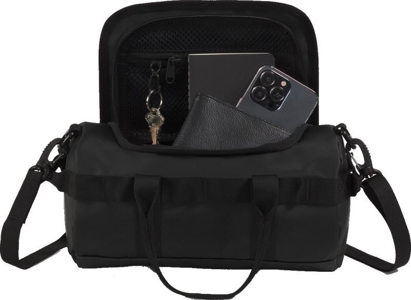 Base Camp Duffel Shoulder Bag - Womens - tnf black / asphalt grey 1