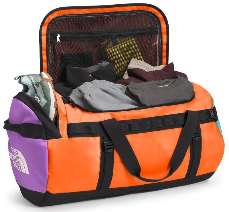 Base Camp Duffel - L - Red Orange / Transantarctic Blue 4
