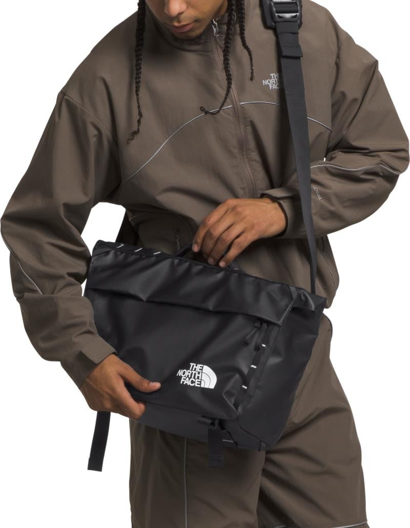 Base Camp Voyager Messenger Bag - Mens - tnf black / tnf white 1