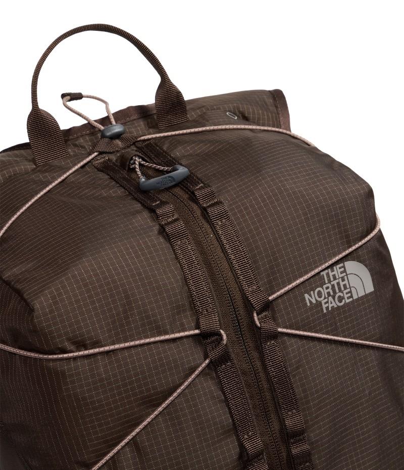 Borealis Trail 16 - dark chestnut / garnet 1