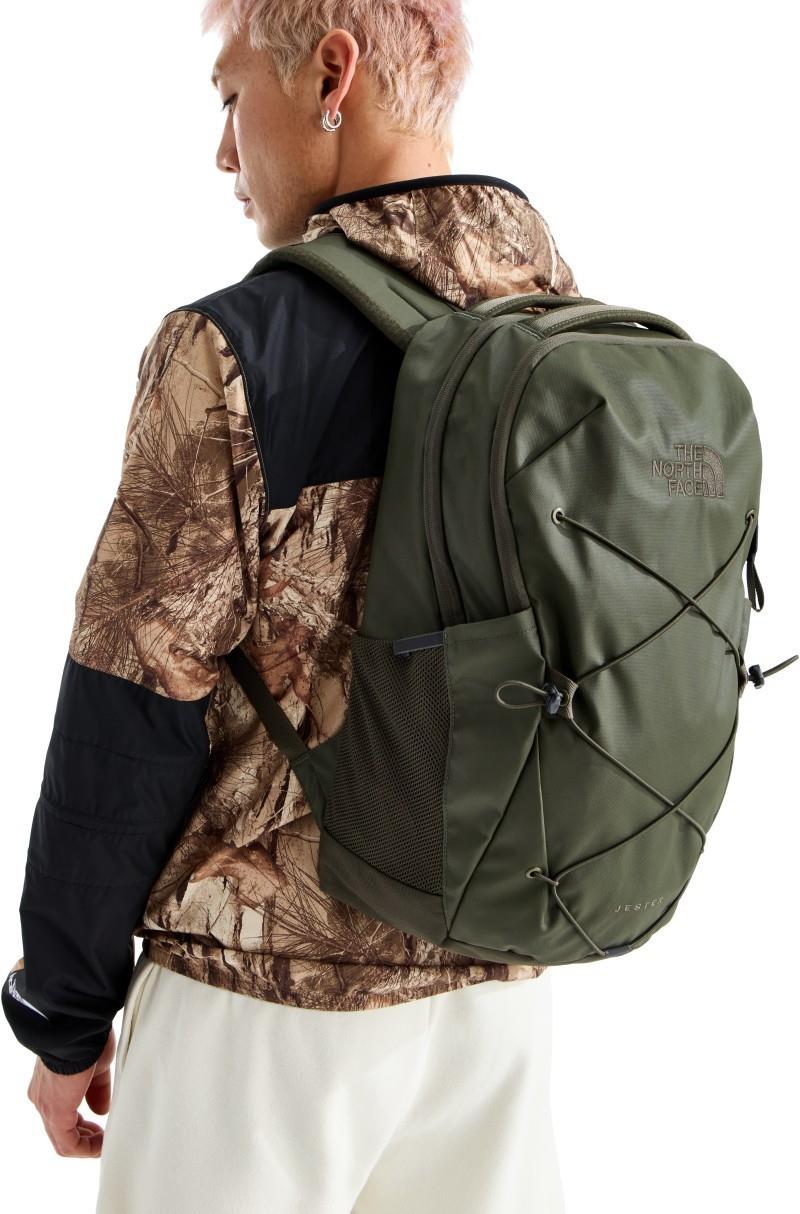 Jester Select - new taupe green 1
