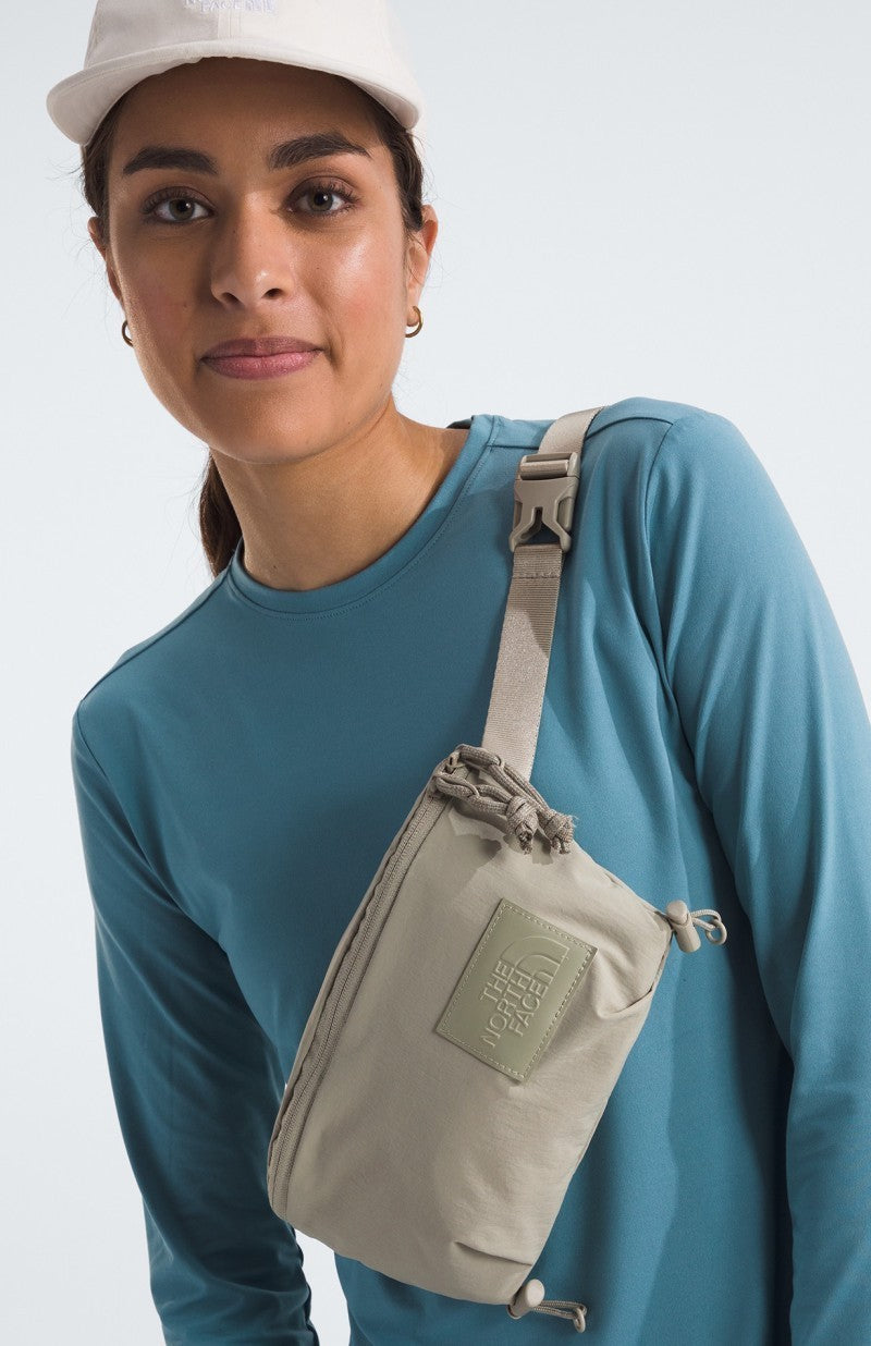 Never Stop Lumbar - Womens - clay grey 1