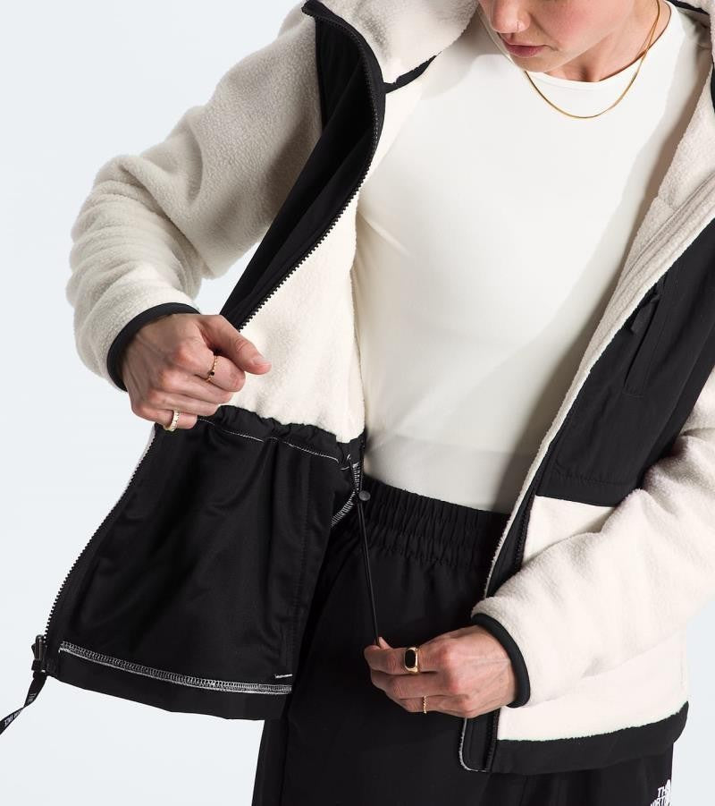 Retro Denali Hoodie - Womens - white dune / tnf black 1