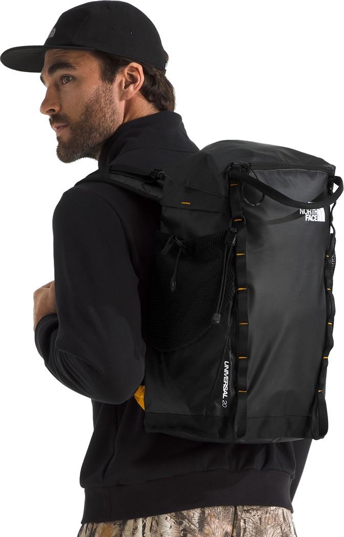 Universal Daypack - tnf black / summit gold 1