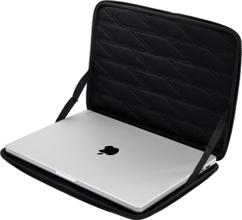 Gauntlet Macbook Sleeve 16" - Black 4